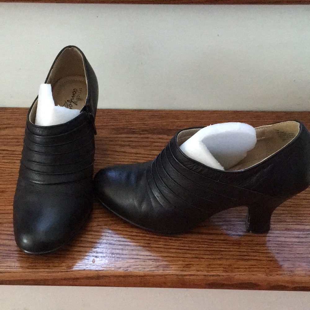 Black boots
